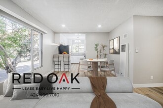 Building Photo - 4505 Santa Rosalia Dr