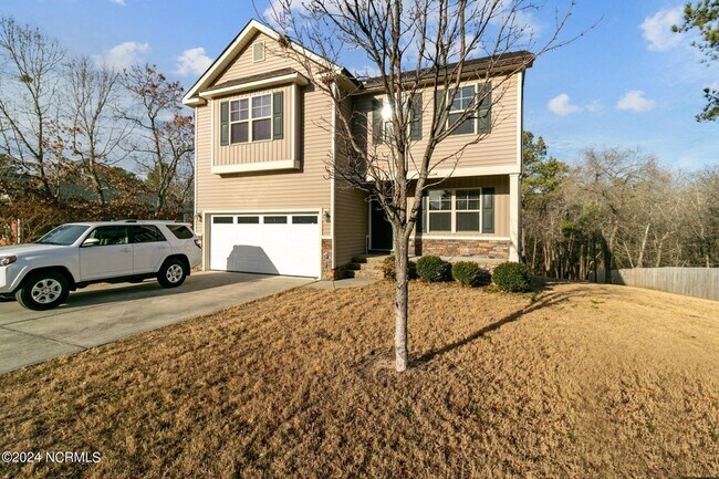 Foto del edificio - 204 Sandy Springs Rd