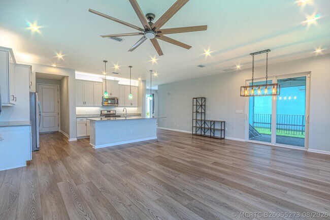 Foto del edificio - 10696 SW Estella Ln