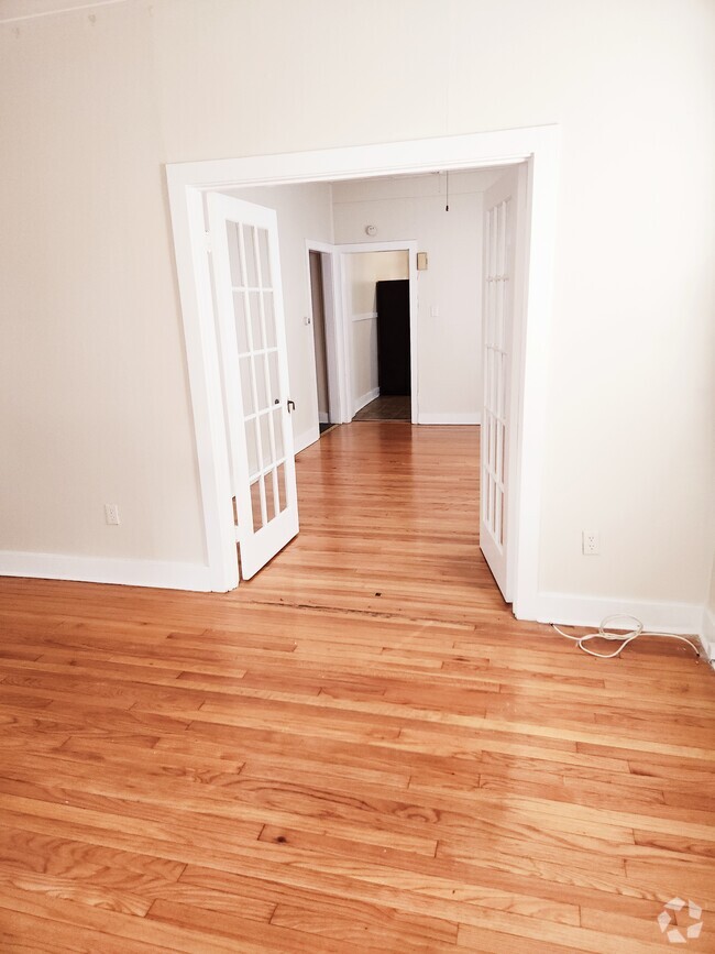 Dinning Room & Living Room - 2111 Hamburg St