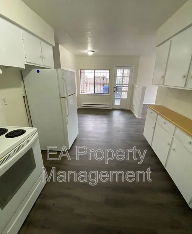 Building Photo - 12912 Marva Pl SE