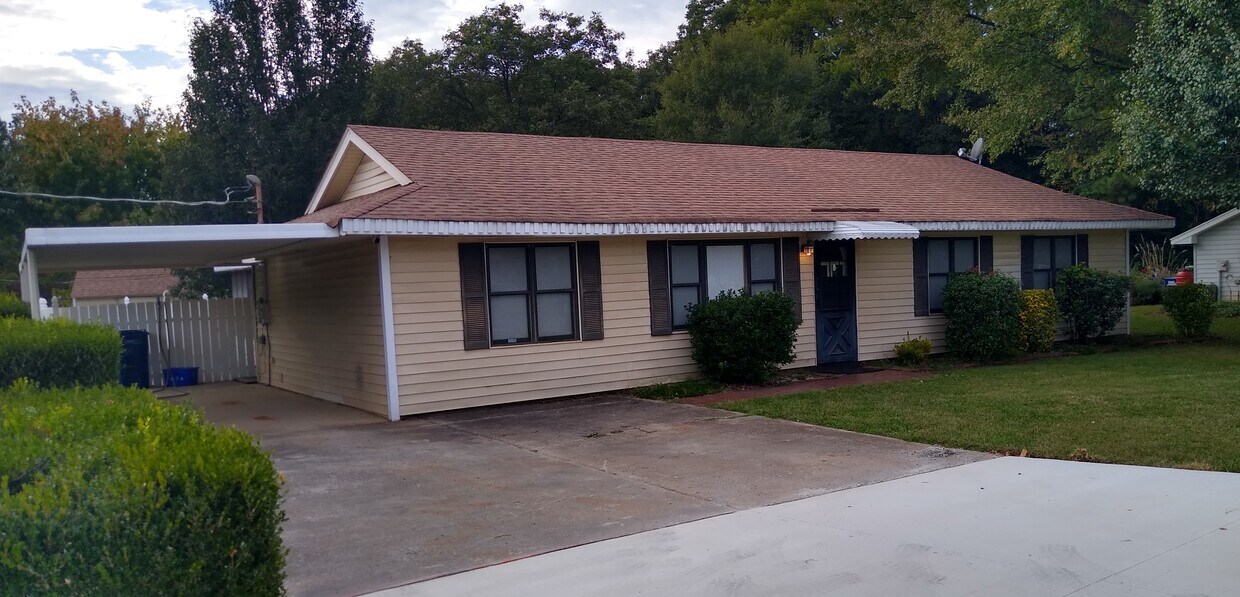 3956 Sullivan St, Madison, AL 35758 House Rental in Madison, AL