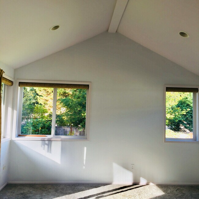 Foto del edificio - 17301 2nd Ave NW