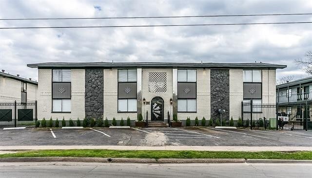 Primary Photo - 1519 Annex Ave