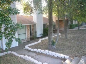 Building Photo - 3216 Tamarron Blvd