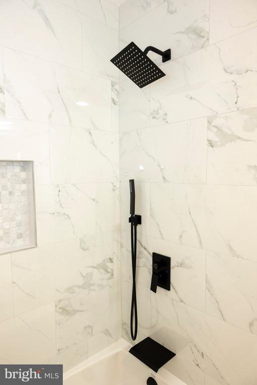 Foto del edificio - 2201 Strahle St