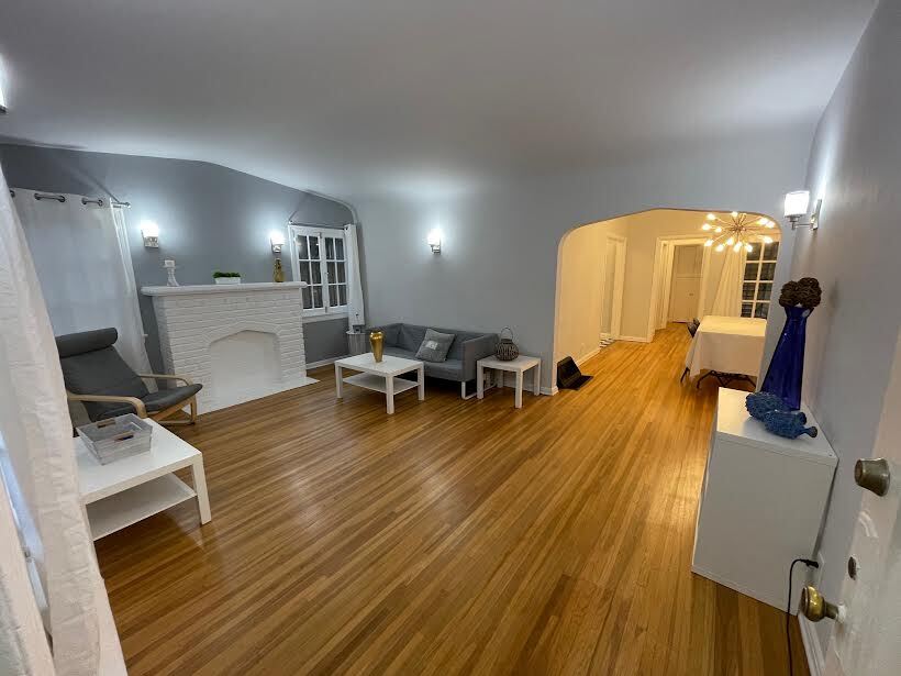 Foto principal - 526 N Orange Dr