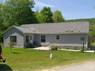 Building Photo - 5088 Leraysville Rd