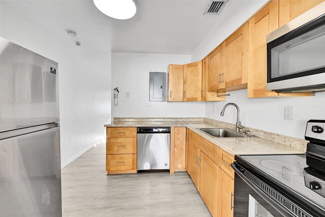 Foto del edificio - 2409 Taft St