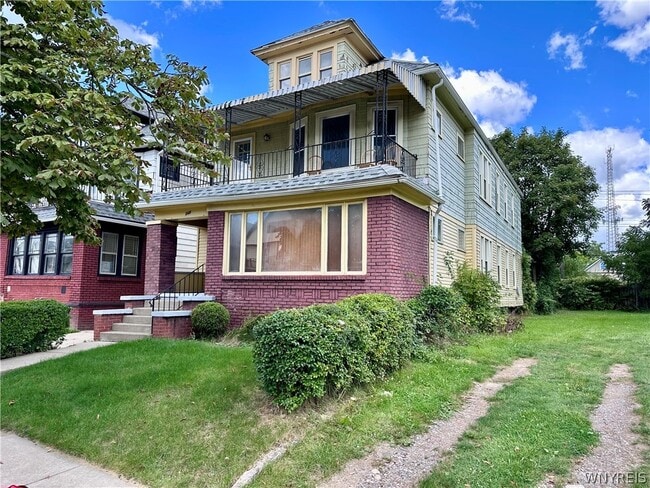Building Photo - 248 Loring Ave