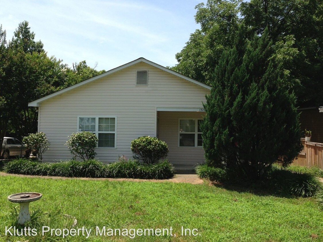 Primary Photo - 1324 Parkwood Ave