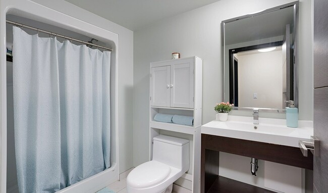 Bathroom - MyRez On Lester - Student Living