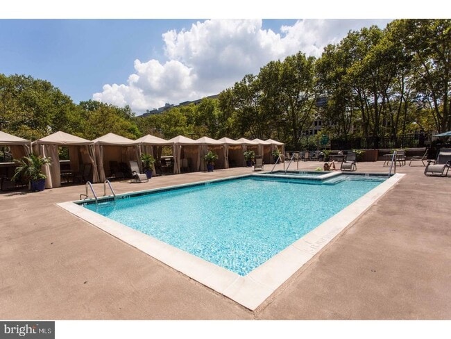 Foto del edificio - 201 N 8th St