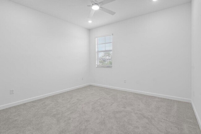 Foto del edificio - 6843 Cobia Cir