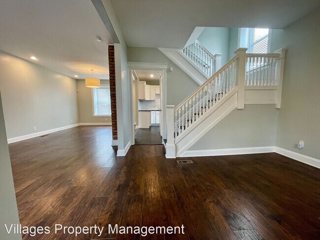 Foto del edificio - 3 br, 2 bath House - 2433 Townsend