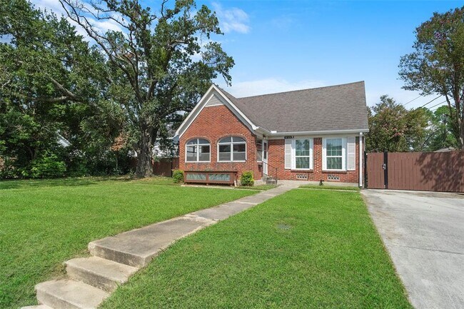 Foto del edificio - 513 English St