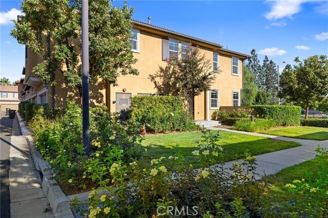 Building Photo - 2904 E Via Fiano
