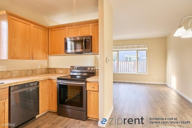 Building Photo - 3 br, 2.5 bath House - 21481 SW Fallow Ter...