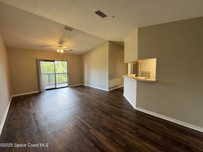 Building Photo - 7667 N Wickham Rd