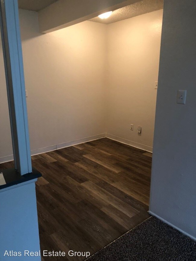 Foto del edificio - 3110 Mallard Dr