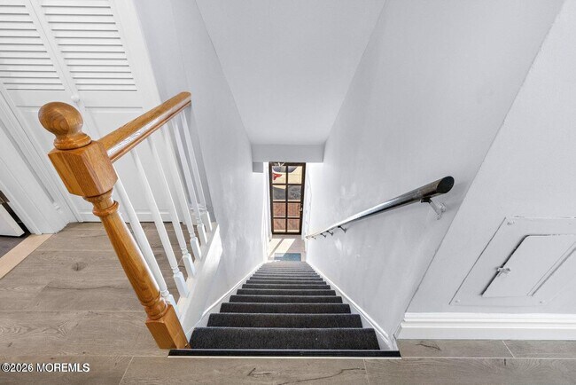 Foto del edificio - 160 Monmouth St