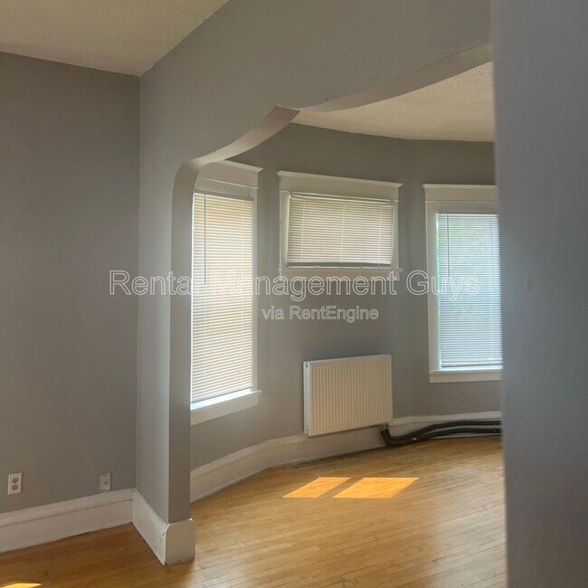 Foto del edificio - 1015 N Humboldt Ave