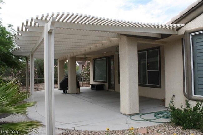Building Photo - 5211 Vedra Ct