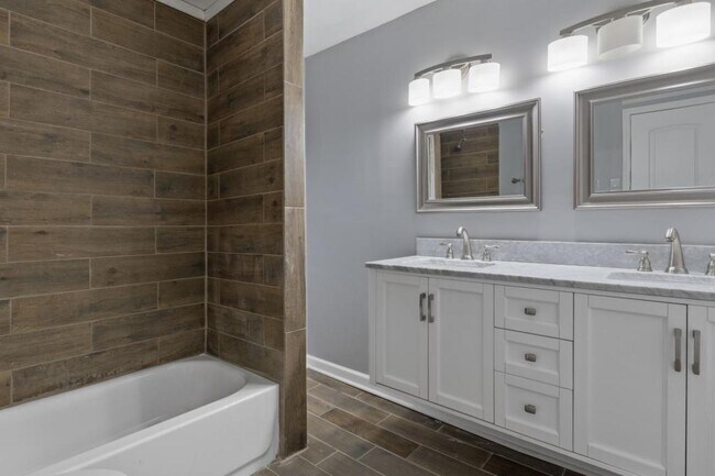 Building Photo - 7526 Millbridge Dr
