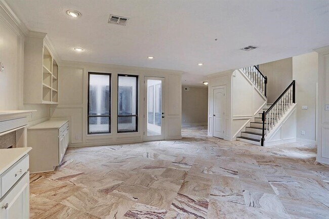 Foto del edificio - 15747 Tanya Cir