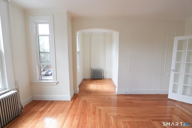 Building Photo - 235 Wooster St
