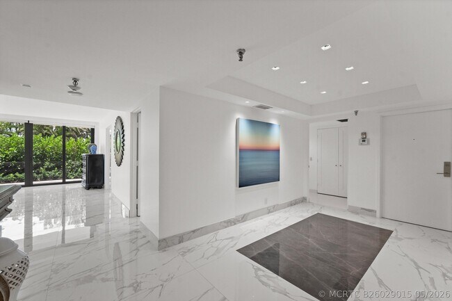 Foto del edificio - 2580 S Ocean Blvd