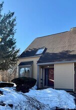 Building Photo - 9 Savage Ct