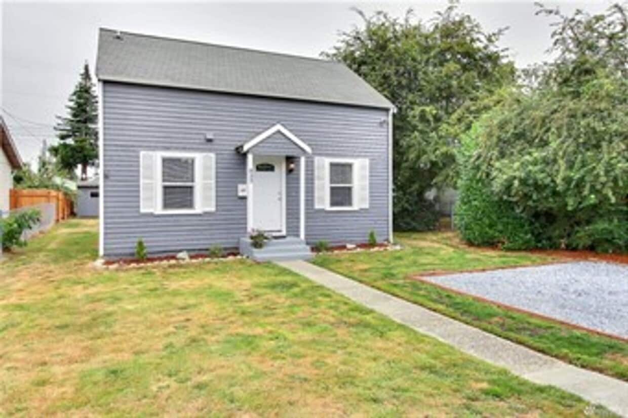 833 E 51st St, WA 98404 House Rental in WA