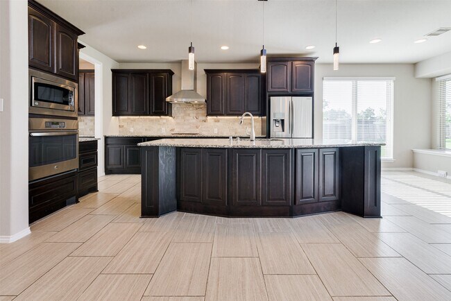 Foto del edificio - 1330 Watercrest Park Ln