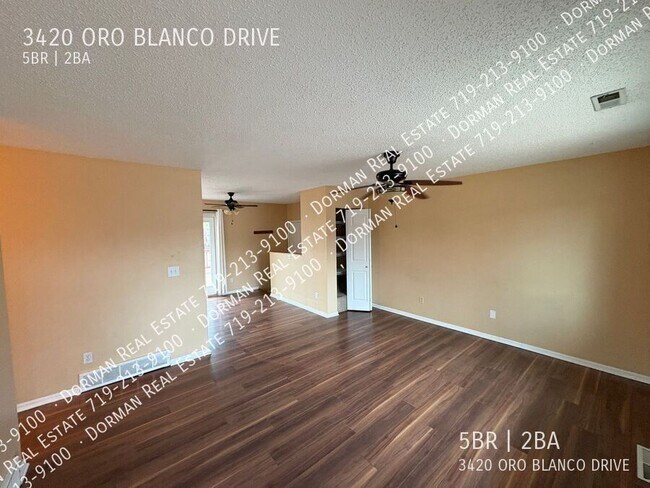 Foto del edificio - 3420 Oro Blanco Dr