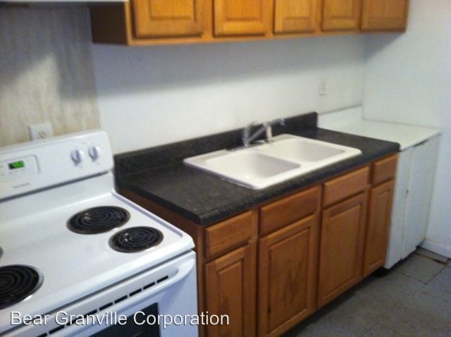 Building Photo - 1 br, 1 bath Apartment - 1834 Lakeview Ave