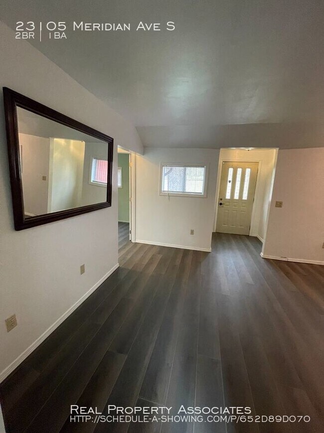 Foto del edificio - 23105 Meridian Ave S