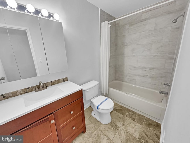 Building Photo - 9300 Hagel Cir