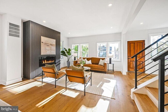 Foto del edificio - 5310 14th St NW