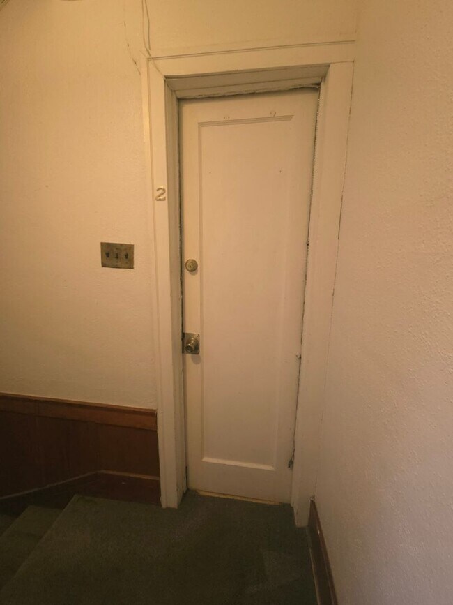 Photo - Main Floor of Triplex with Awesome Front P... Apartment