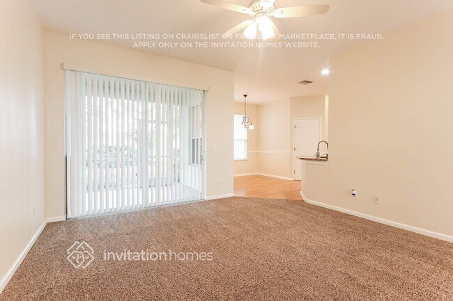 Foto del edificio - 4259 Tennyson Way