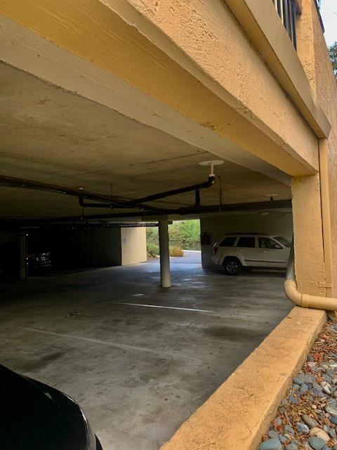 Foto del edificio - 2205 Golden Oaks Ln
