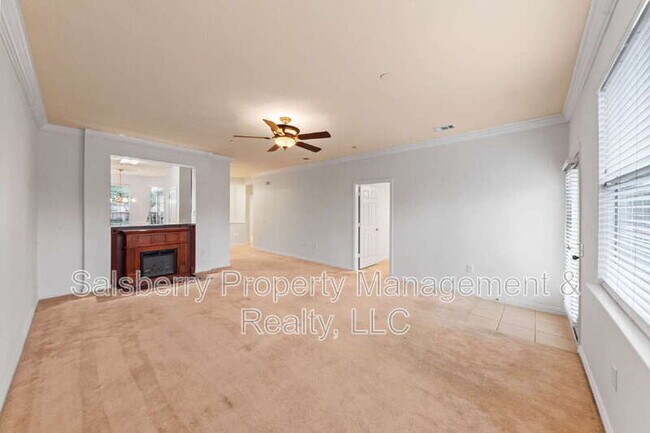 Foto del edificio - 252 Heritage Hill Dr