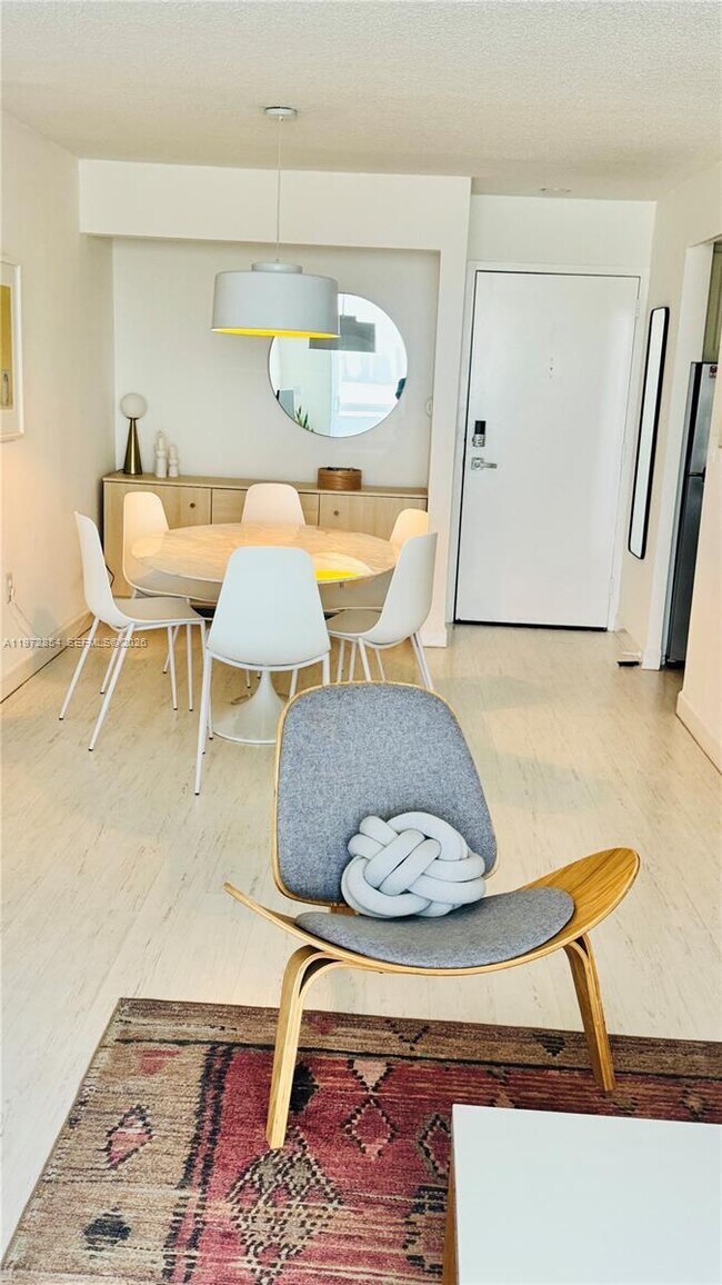 Building Photo - 1775 Washington Ave