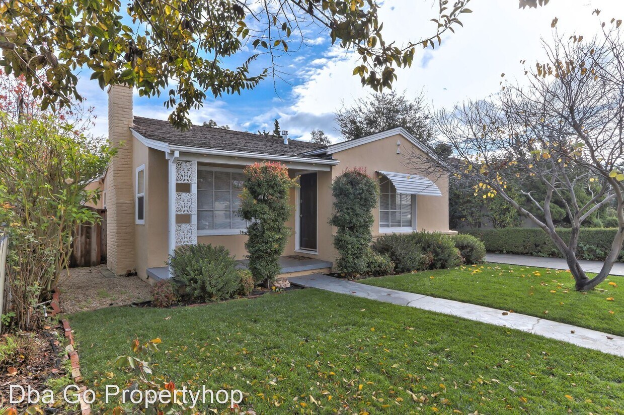 Primary Photo - 3 br, 2 bath House - 524 Irving Ave