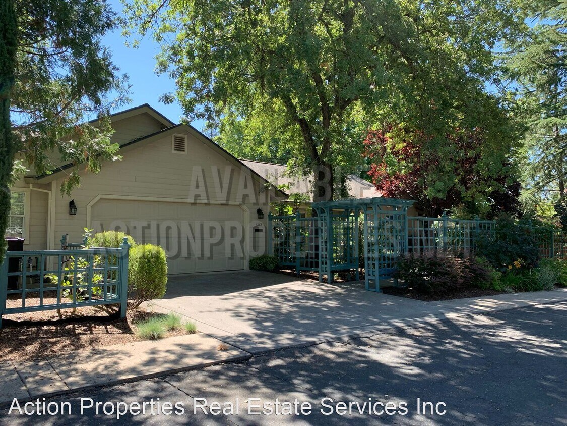 Foto principal - 3 br, 2.5 bath House - 603 Kindred Lane