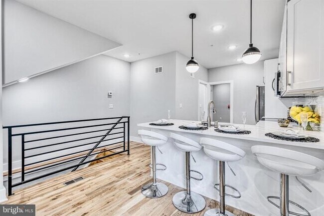 Interior Photo - 2812 Cecil B Moore Ave