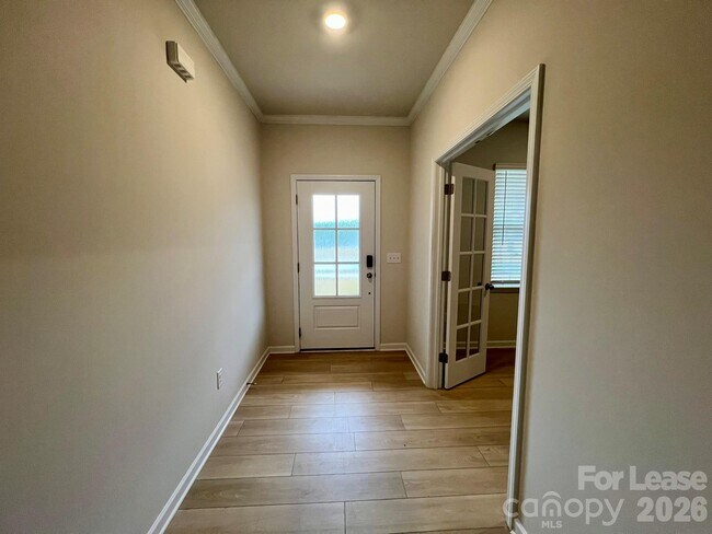 Foto del edificio - 314 Hamptons Cove Rd