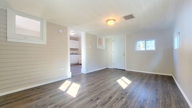 Living Room - 3988 Lake Ave