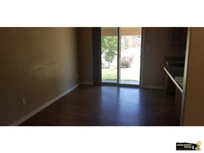 Building Photo - 2348 Carolina Dr